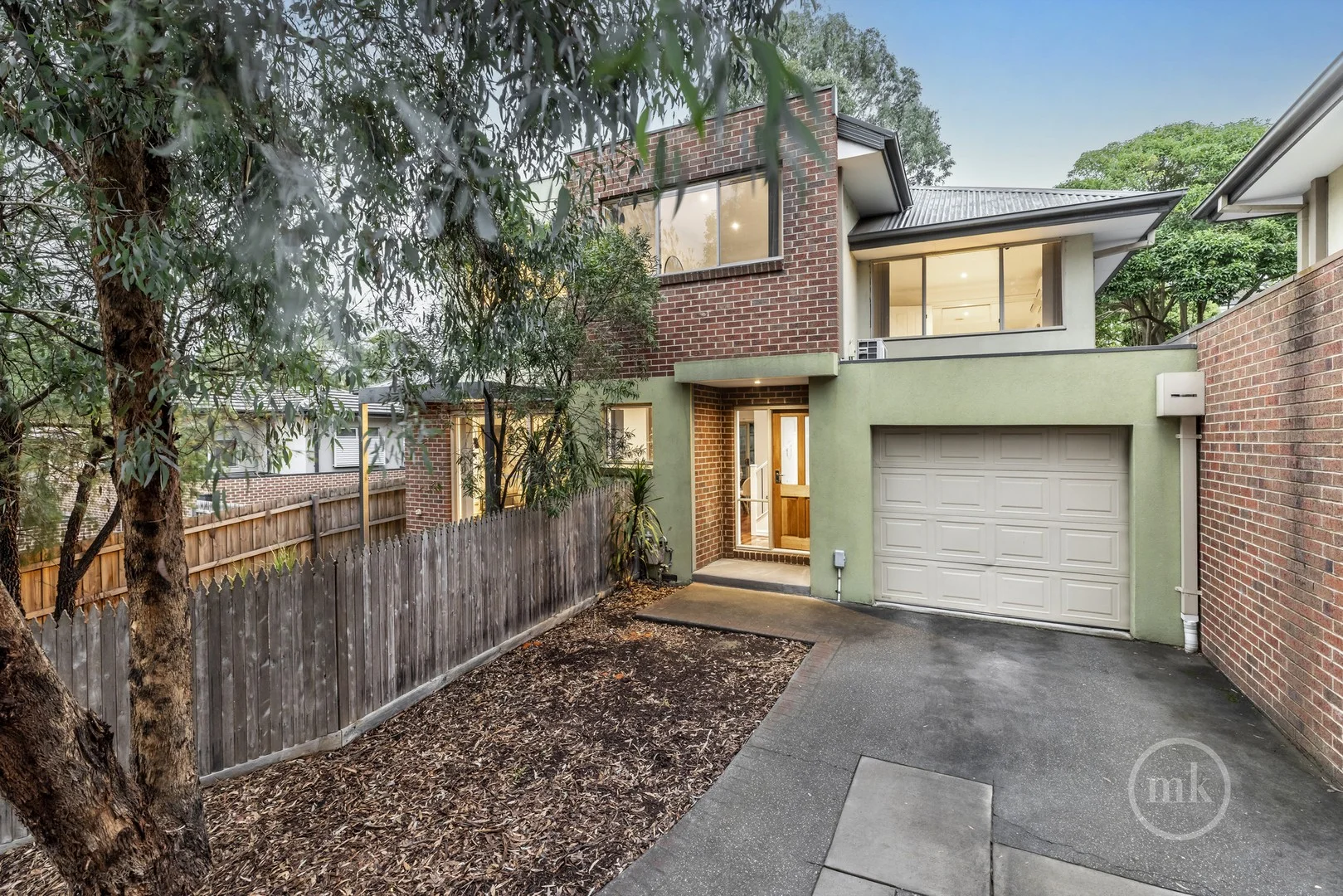 Primary image of 4/192-196 Sherbourne Road, Montmorency VIC 3094