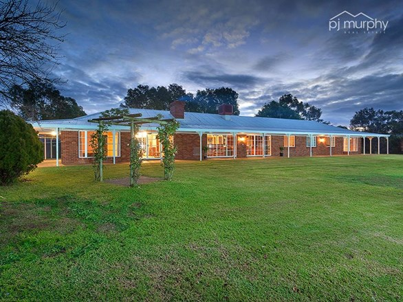 1013 Murray Valley Highway, Tallangatta VIC 3700