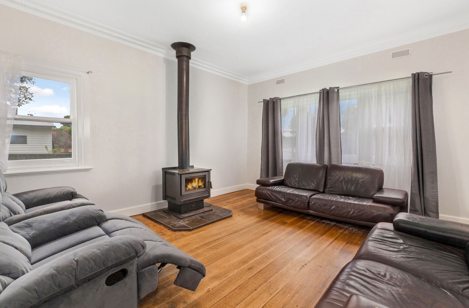 16 Rutledge Street, Kilmore VIC 3764 Domain