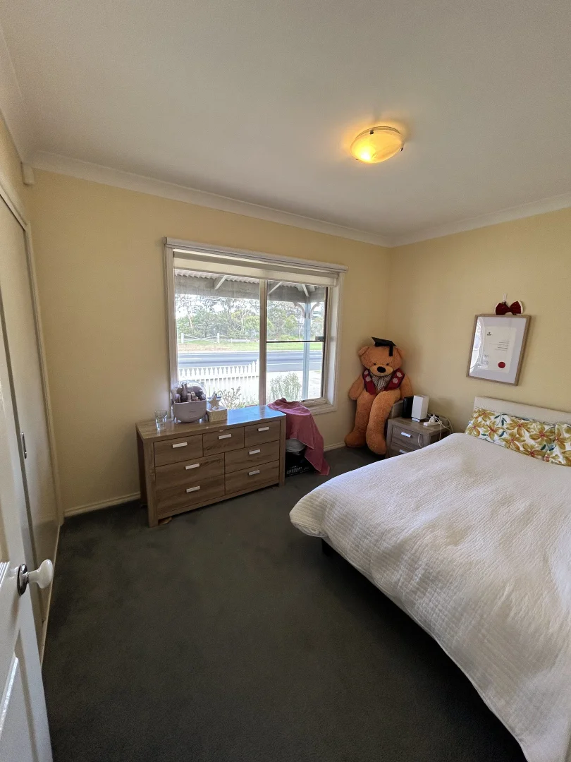 Additional image 5 of 18 Helmer Crescent, Thomson VIC 3219