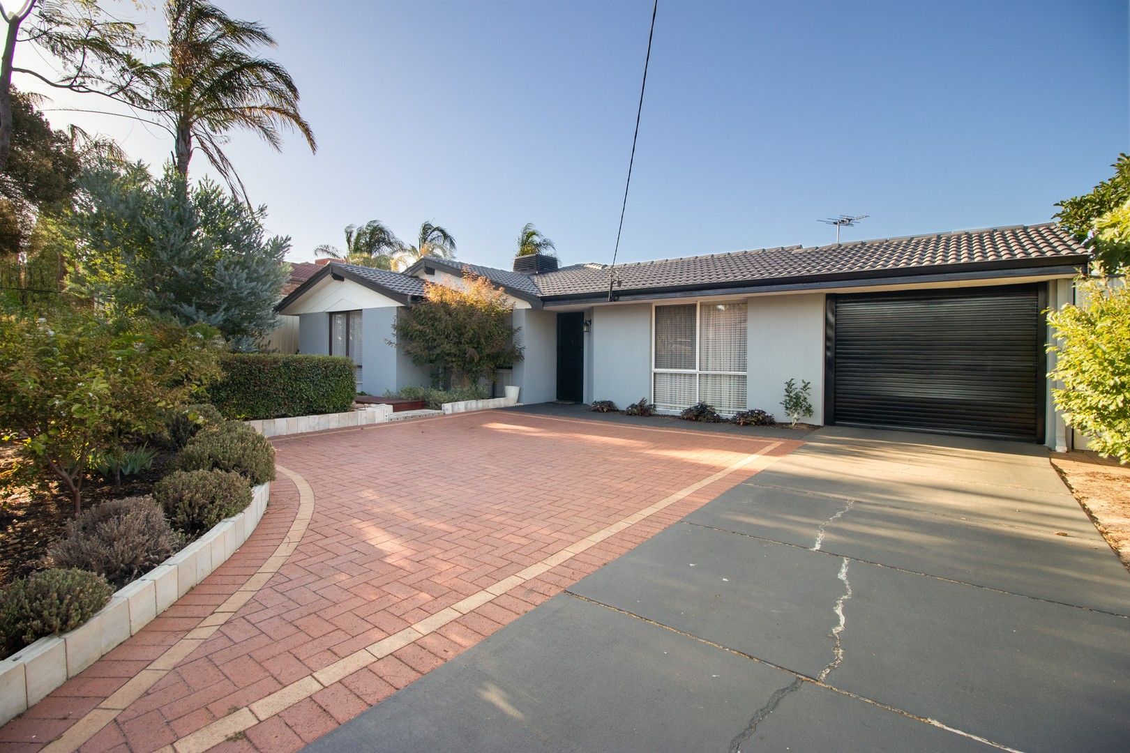 28 Mcfarlane Circle, Mirrabooka WA 6061, Image 0