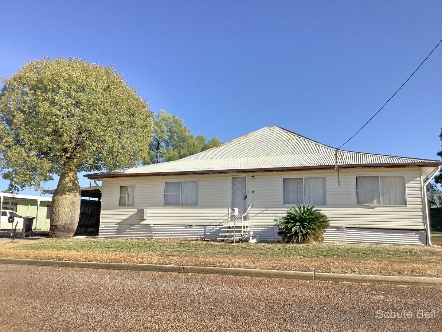 89 Cassowary Rd, Longreach QLD 4730 Domain