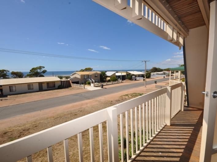 79 Hosking Road, Tiddy Widdy Beach SA 5571, Image 2