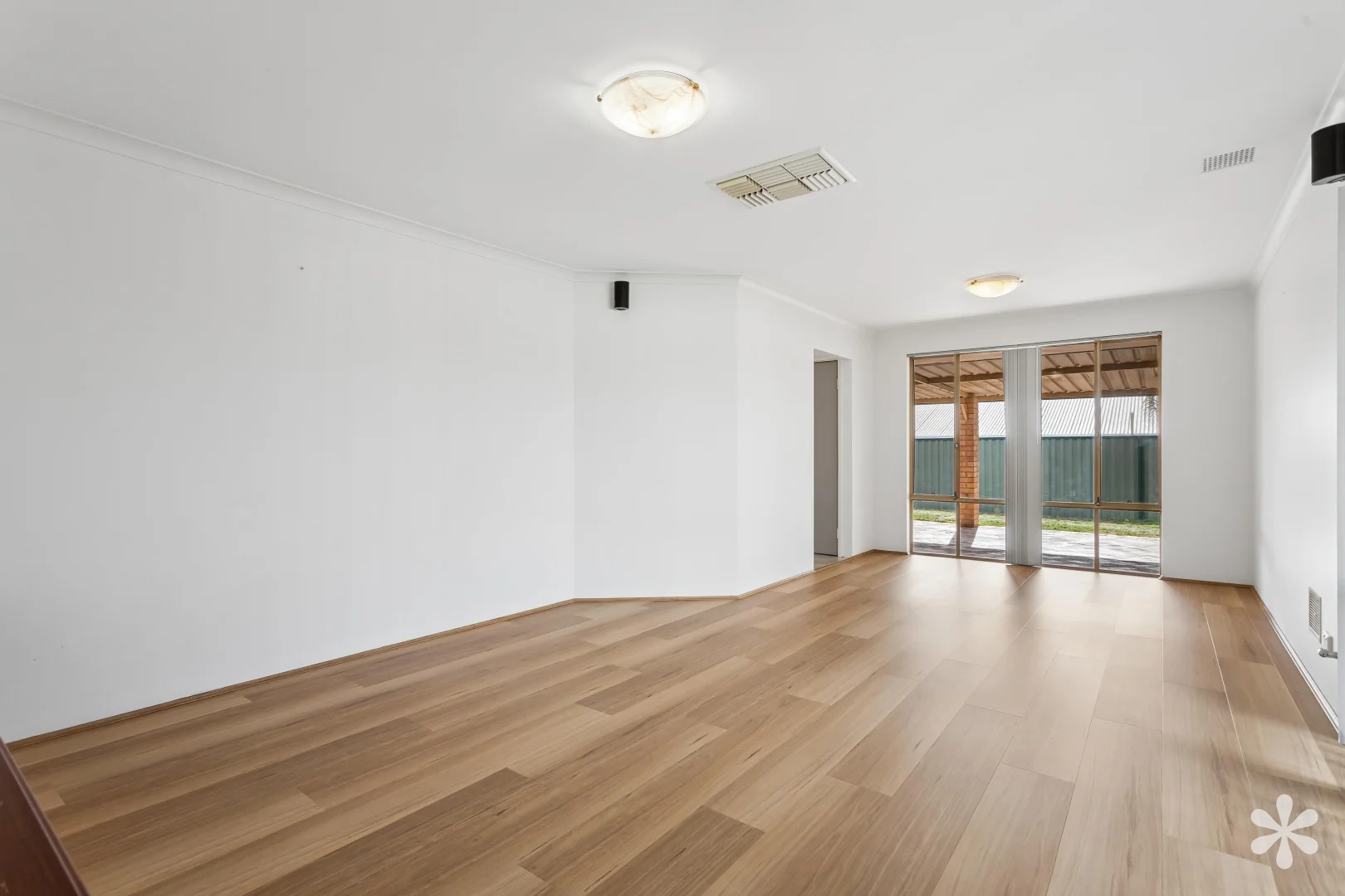 Additional image 4 of 18 Bucknell Place, Swan View WA 6056