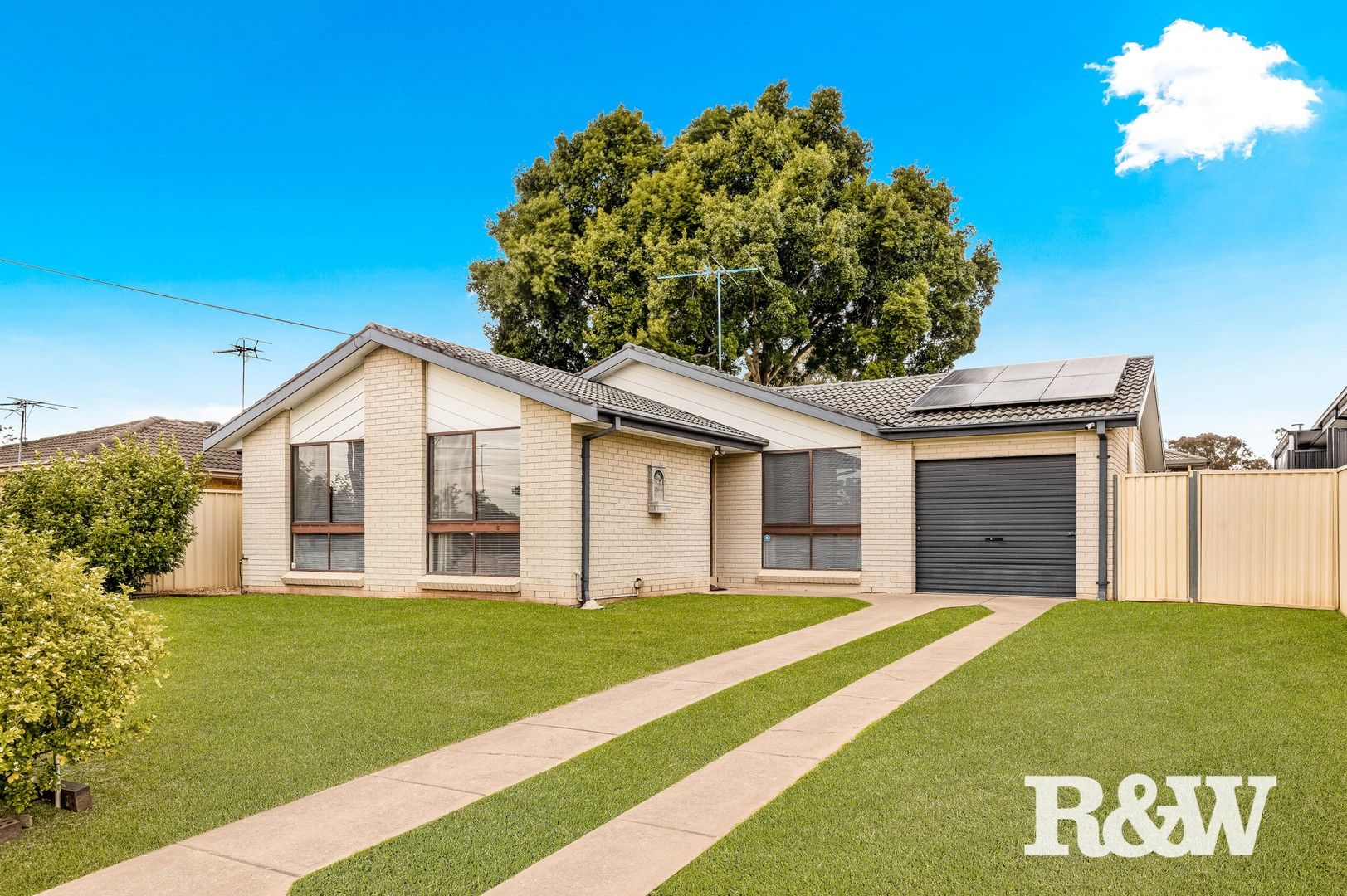4 bedrooms House in 114 Shepherd Street COLYTON NSW, 2760