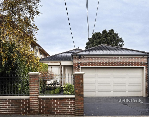 5 Glen Orme Avenue, Mckinnon VIC 3204