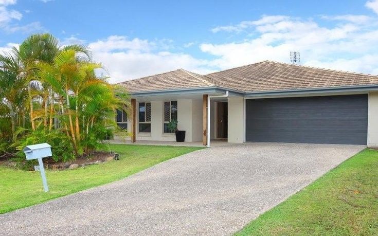 4 bedrooms House in 32 Barrington Street UPPER COOMERA QLD, 4209
