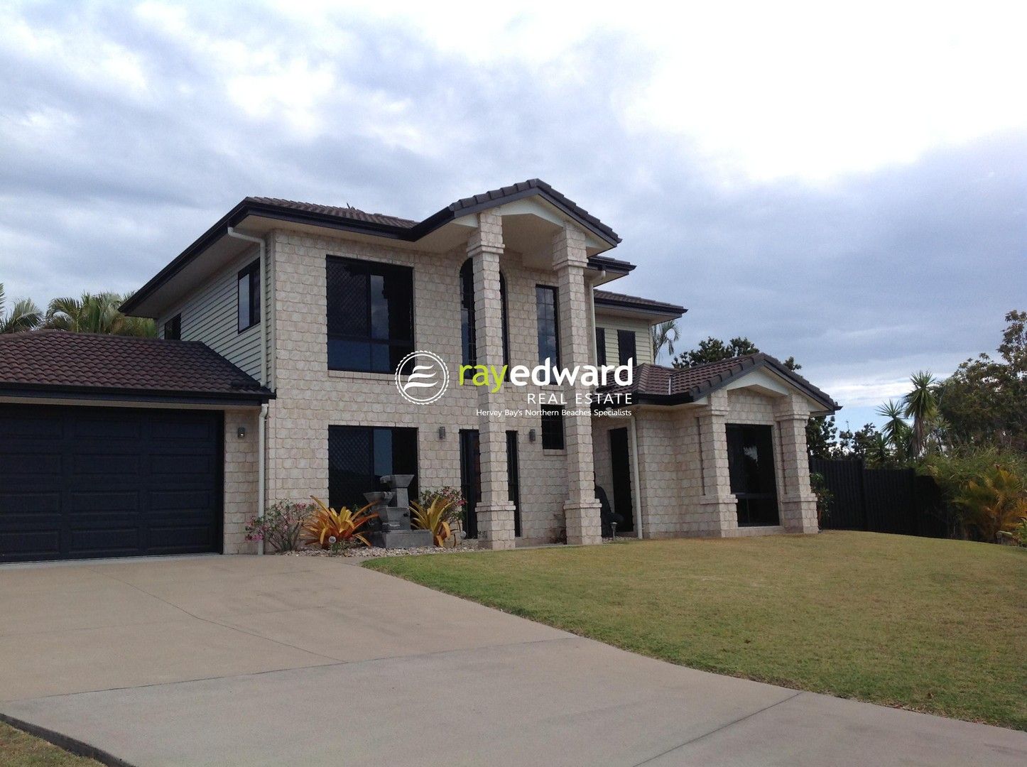 4 bedrooms House in Lygon Court URRAWEEN QLD, 4655