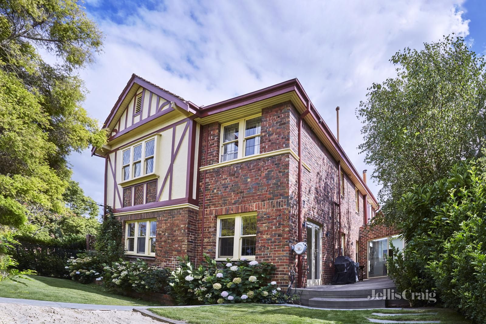 4 bedrooms House in 2/29 Kinkora Road HAWTHORN VIC, 3122