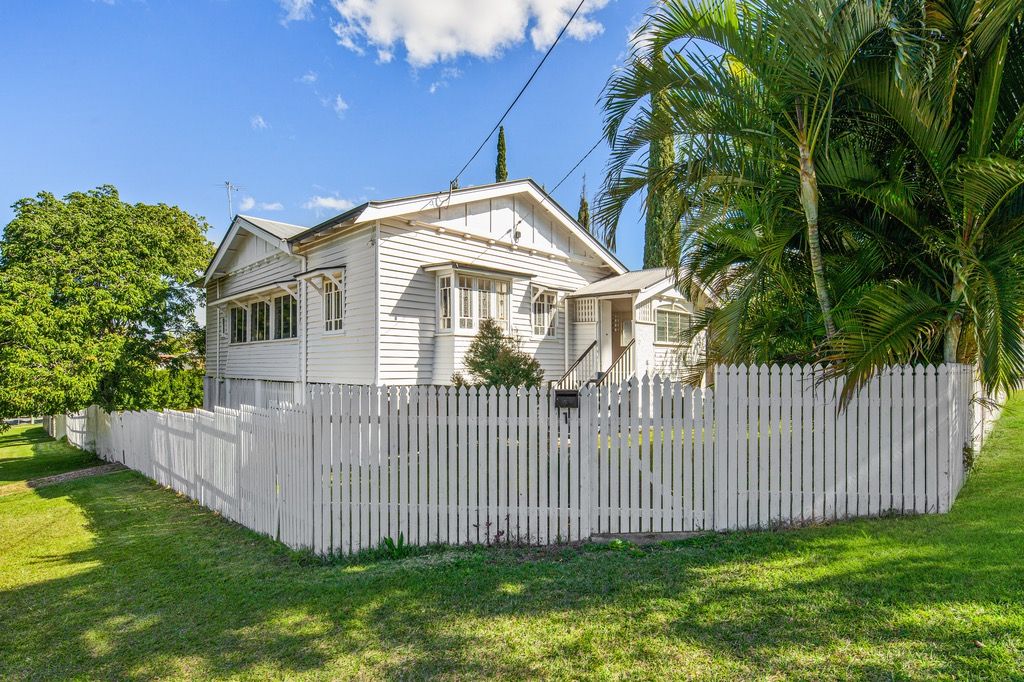 3 bedrooms House in 1 Wren Street ASCOT QLD, 4007