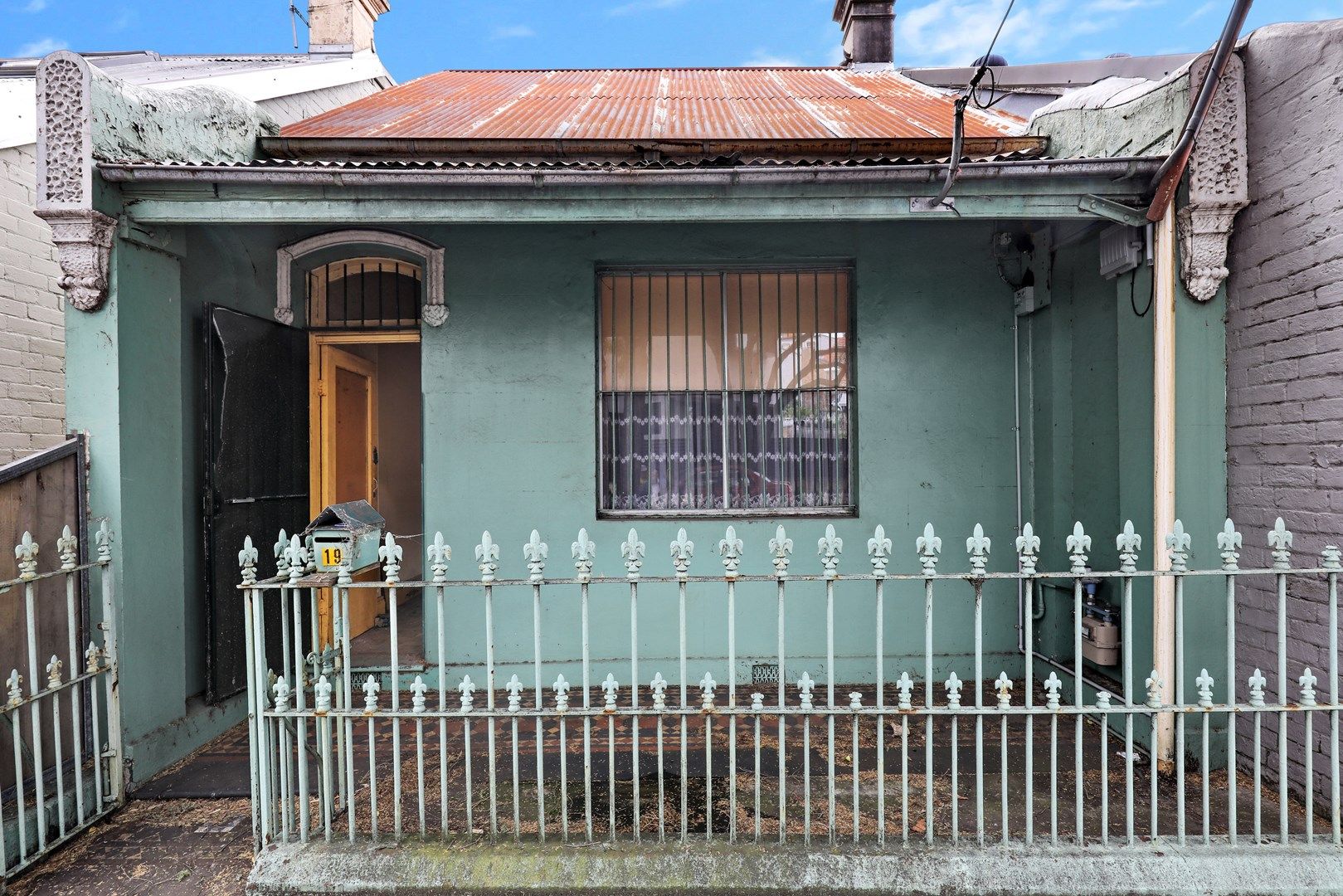 19 Augustus Street, Enmore NSW 2042, Image 0