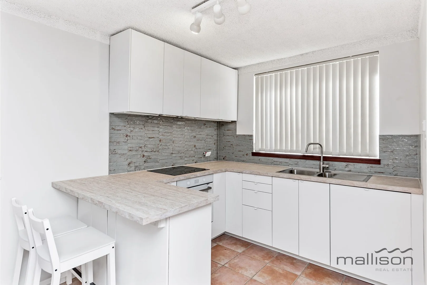 9/80 Samson Street, White Gum Valley WA 6162