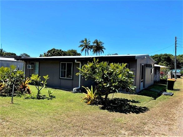 Picture of 5 Colonial Drive, CLAIRVIEW QLD 4741