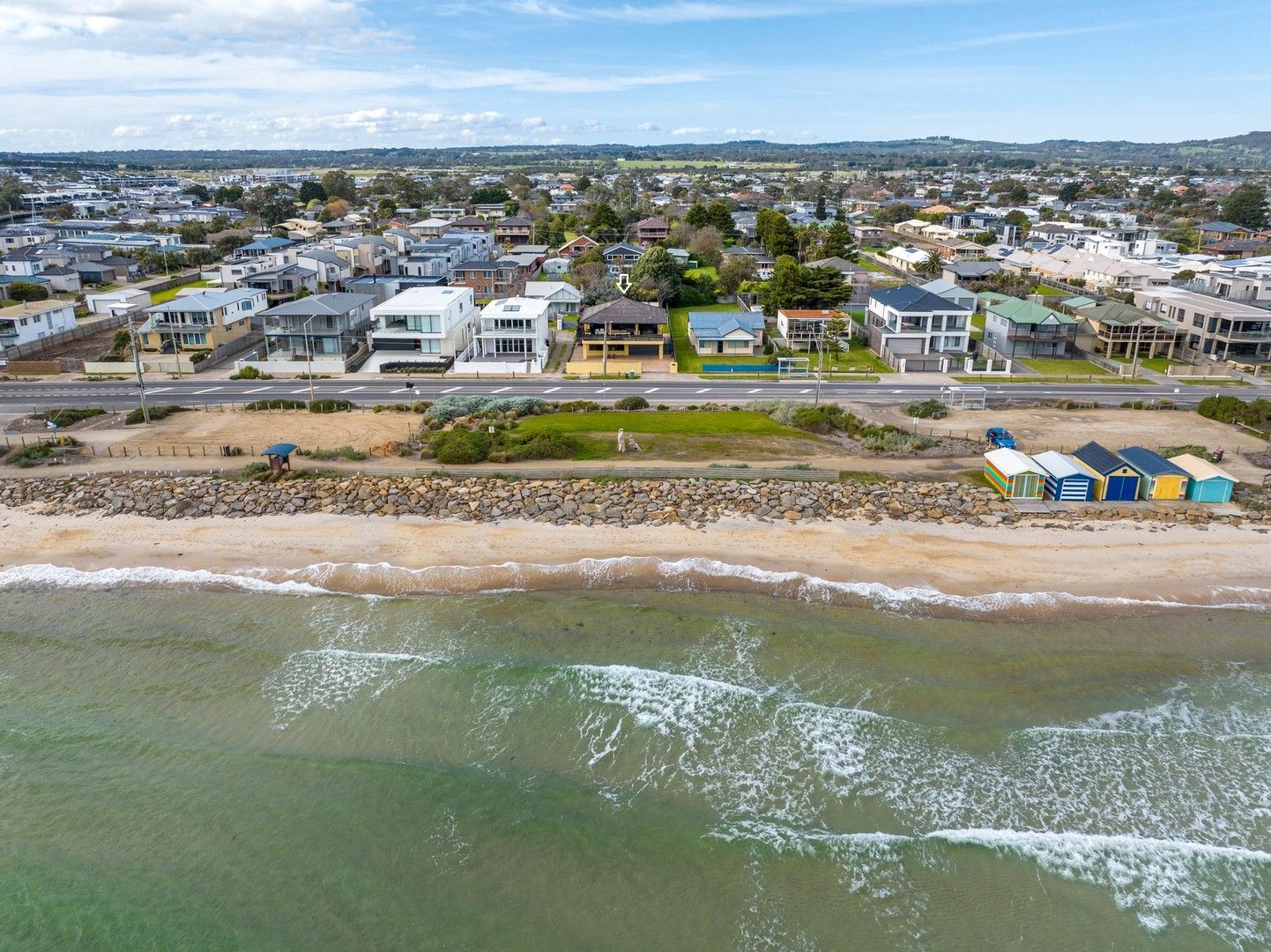 4 bedrooms House in 174 Marine Drive SAFETY BEACH VIC, 3936