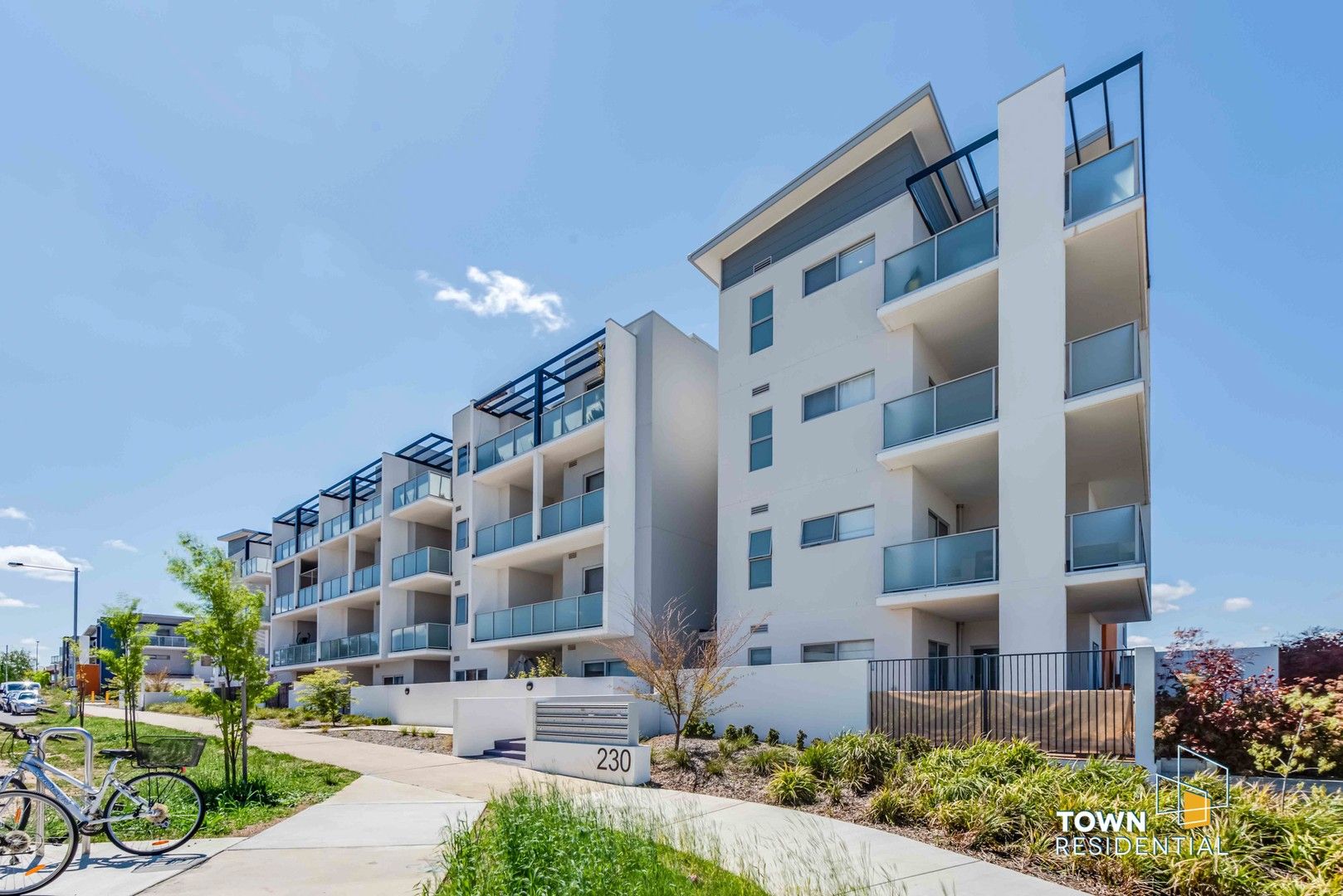 2 bedrooms House in 96/230 Flemington Road HARRISON ACT, 2914