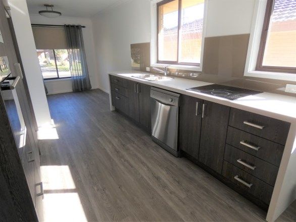 4 bedrooms House in 12 Dalvern Close ADAMSTOWN HEIGHTS NSW, 2289