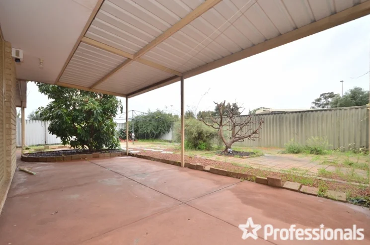 Additional image 18 of 2/86 Centre Street, Queens Park WA 6107