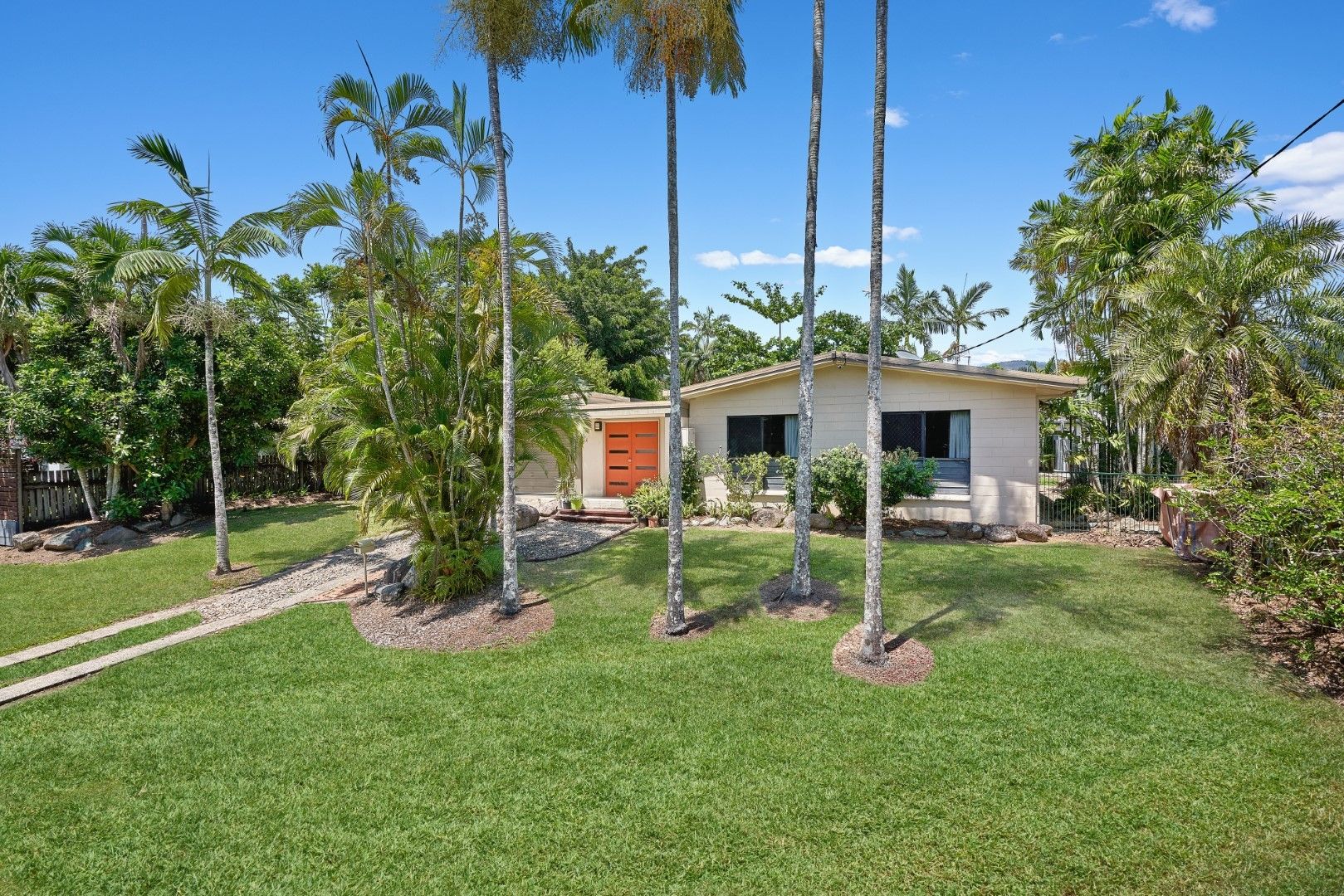 38 Kavieng Street, Trinity Beach QLD 4879, Image 0