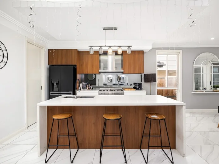 25 Equinox Drive, Box Hill NSW 2765