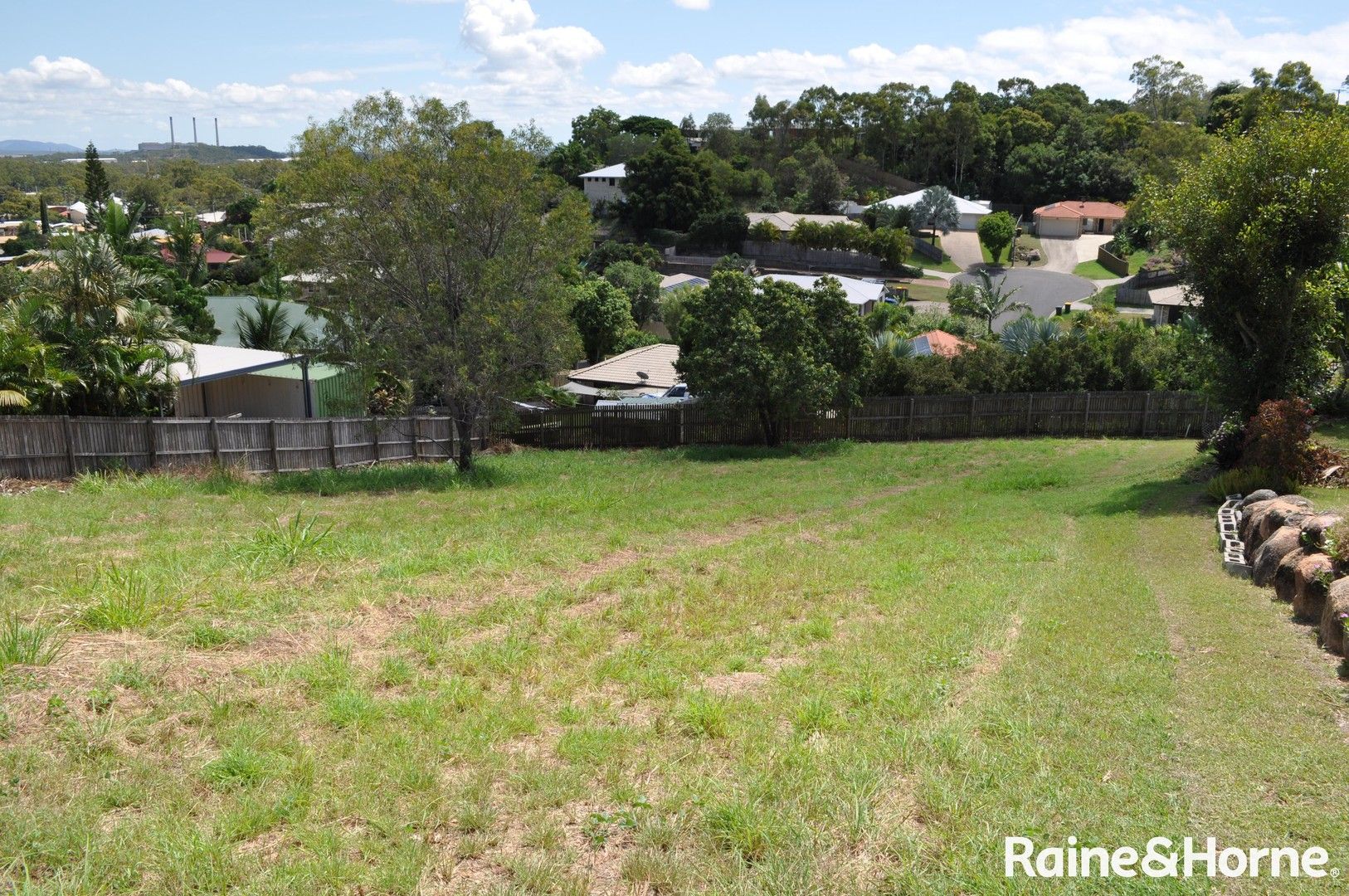 18 Linville Court Kin Kora QLD 4680 Domain