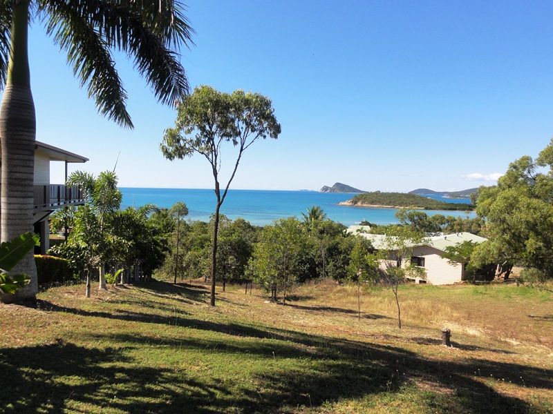 27 Blackcurrent Drive, Hideaway Bay QLD 4800, Image 0