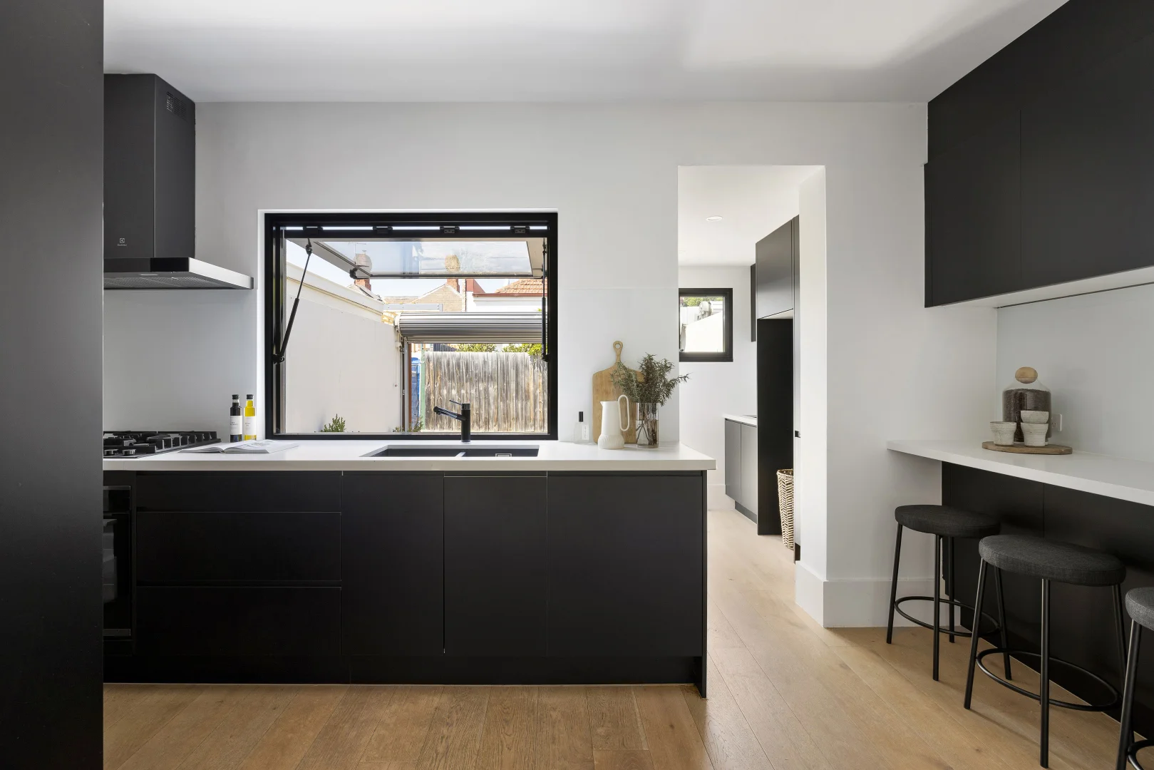 Additional image 6 of 8 Dinsdale Street, Albert Park VIC 3206