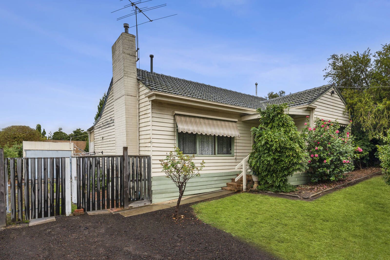 7 Chaucer Street, Hamlyn Heights VIC 3215 Domain