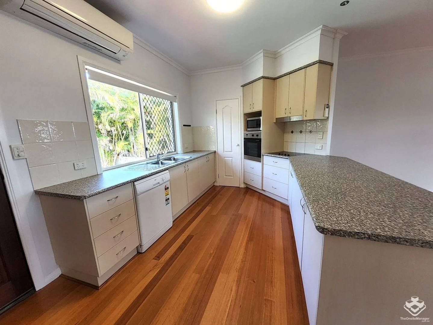 Additional image 11 of 25 Portwine Street, Murarrie QLD 4172