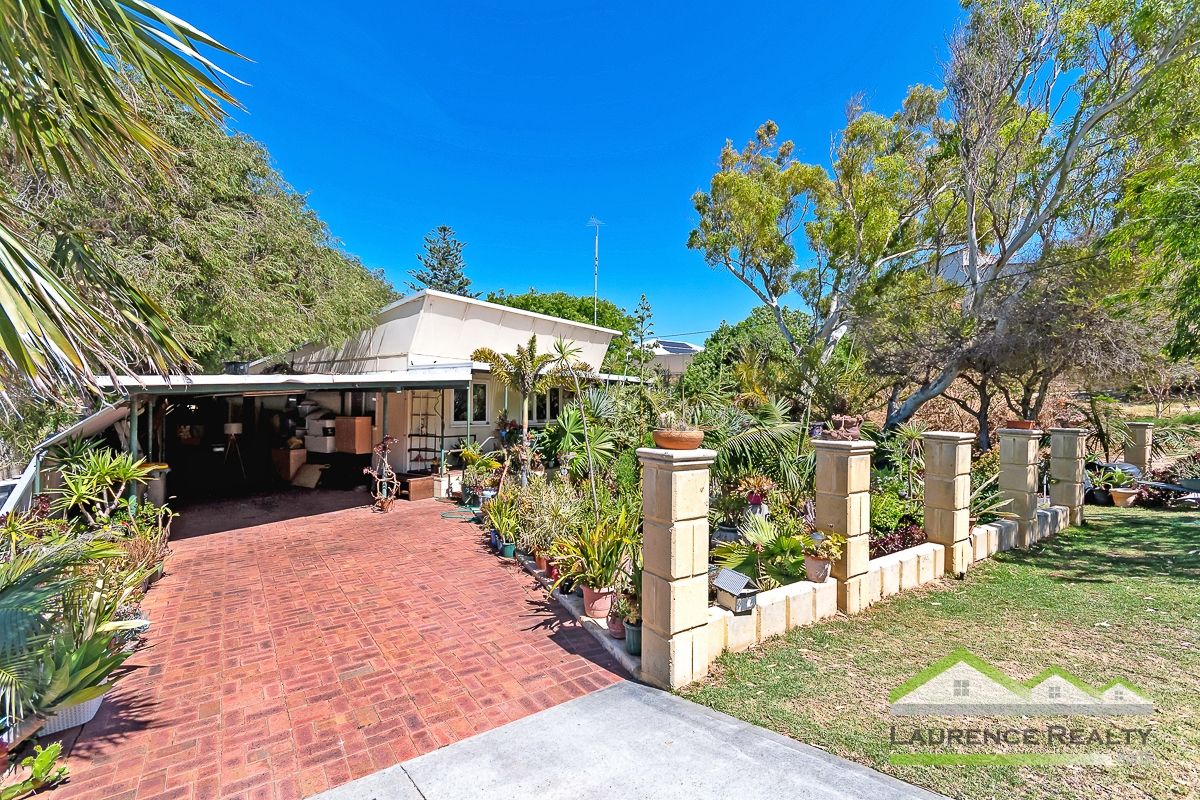 35 Hazel Avenue, Quinns Rocks WA 6030, Image 0