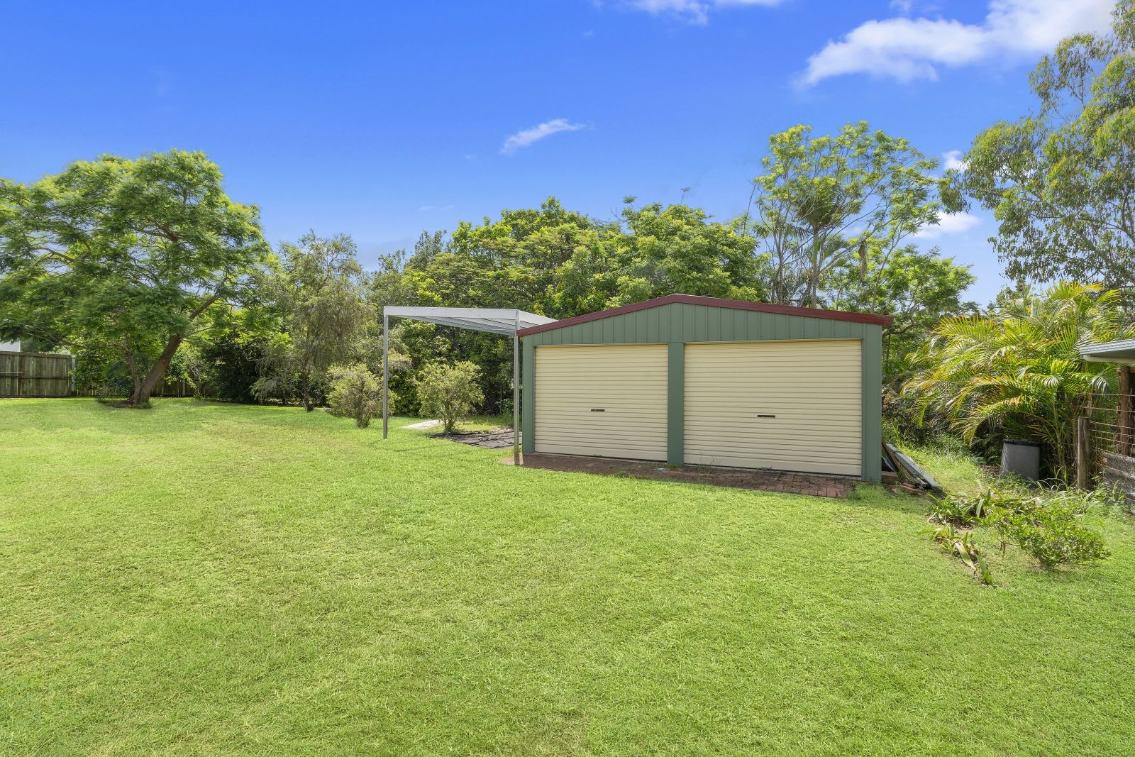 22 Clearview Drive, Glass House Mountains QLD 4518, Image 2