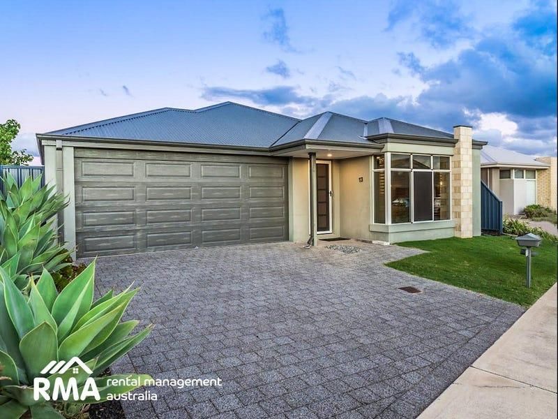 3 bedrooms House in 13 Austral Vista BALDIVIS WA, 6171