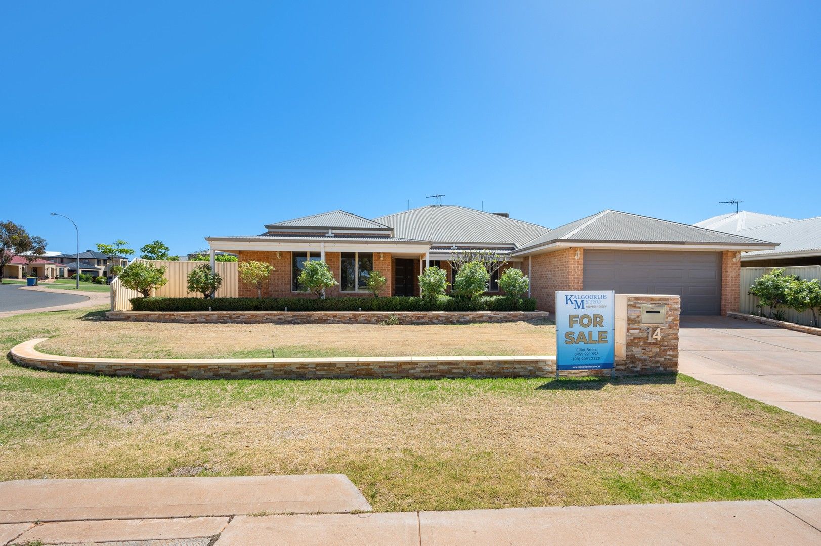 4 bedrooms House in 14 Henderson Drive SOMERVILLE WA, 6430