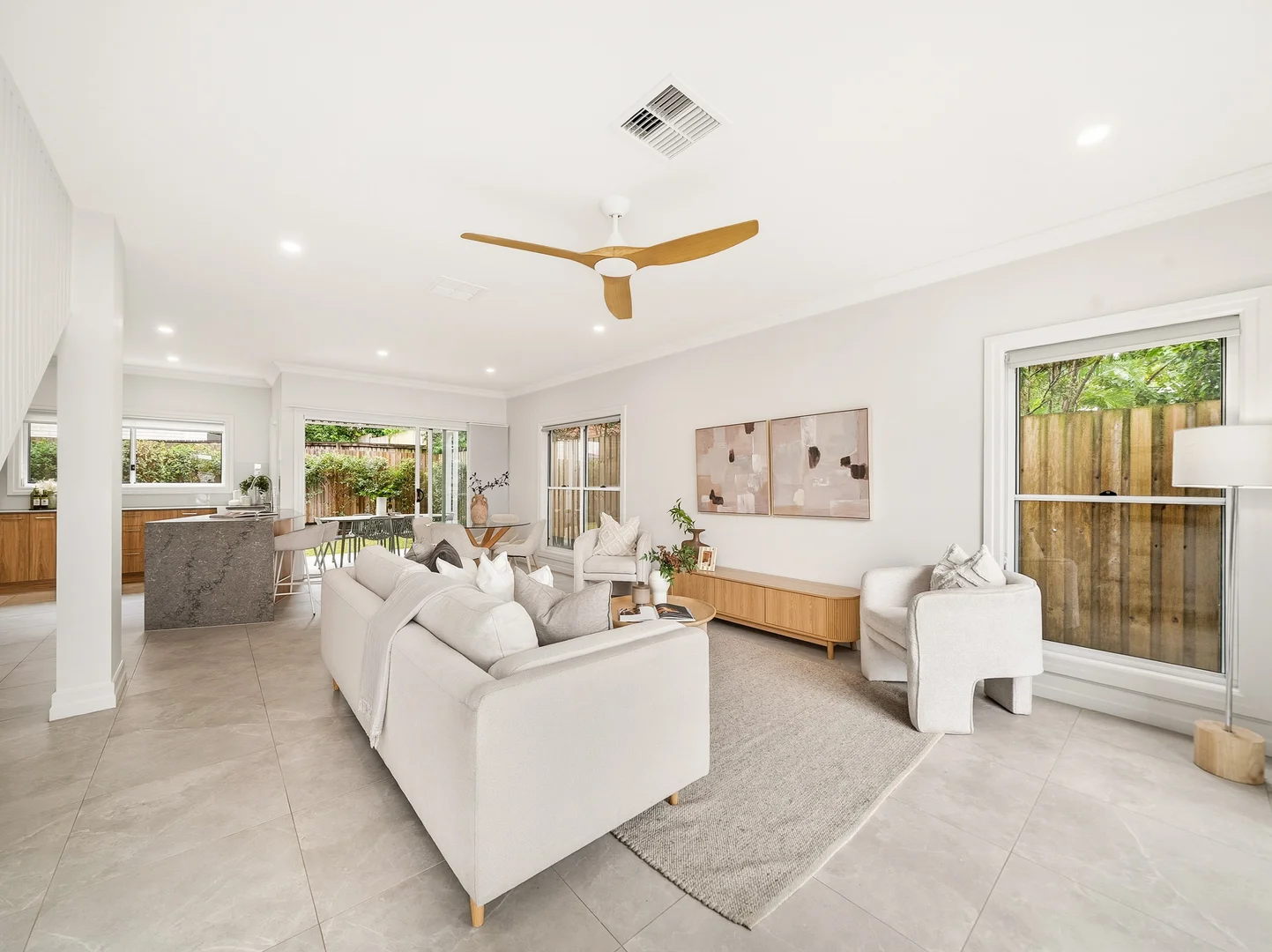 8 Stable Street, Hamilton QLD 4007