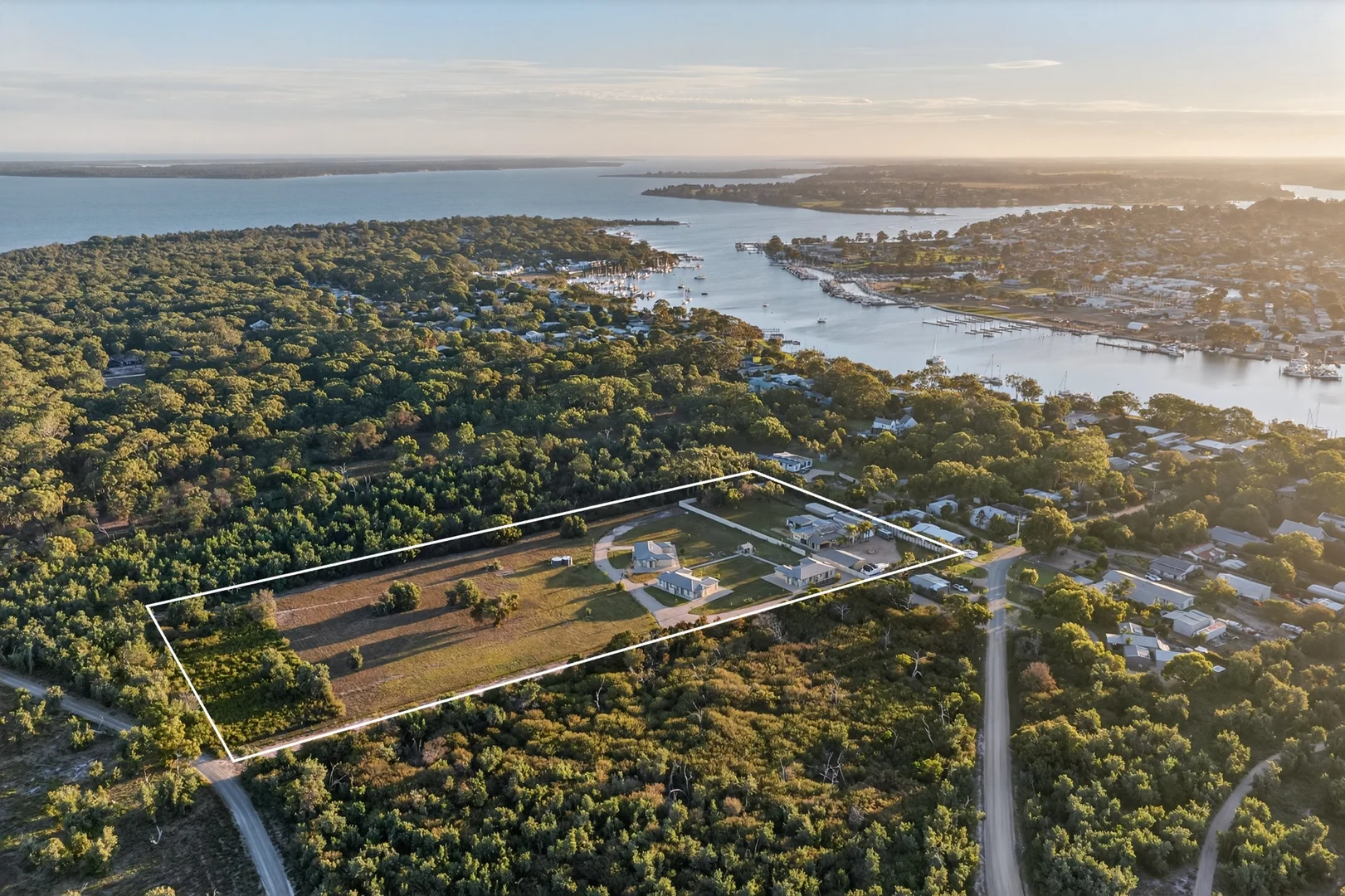 Additional image 2 of 27 Gravelly Point Road, Raymond Island VIC 3880