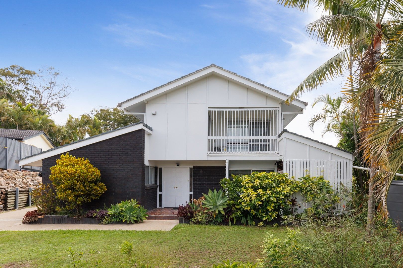 5 bedrooms House in 5 Carrak Close JINDALEE QLD, 4074