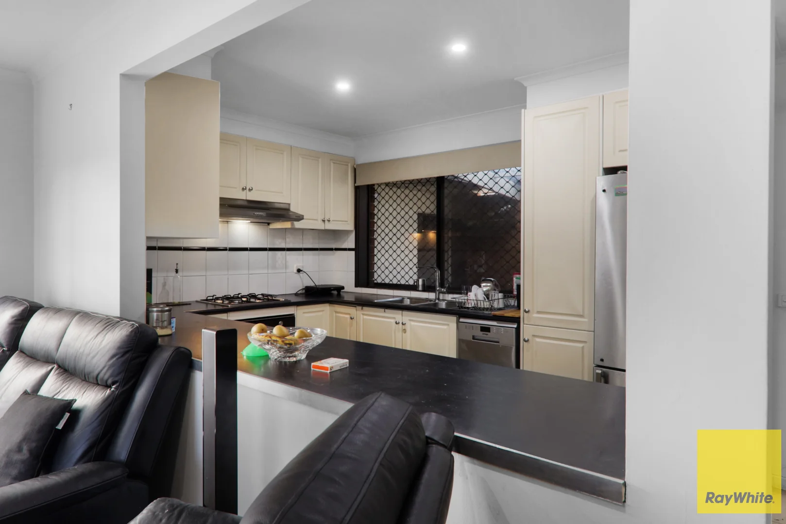Additional image 6 of 77 Banbury Crescent, Craigieburn VIC 3064