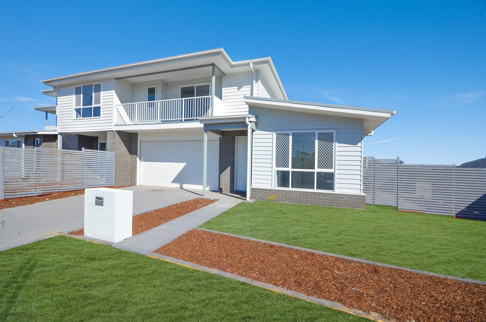 33 Apple Street, Fern Bay NSW 2295, Image 0