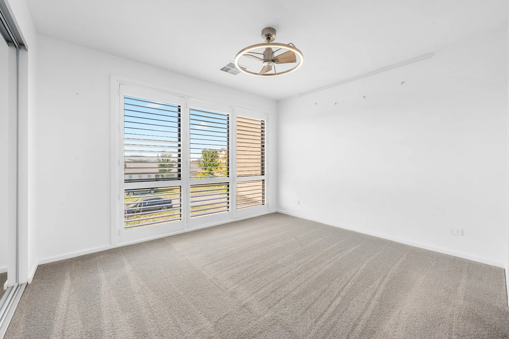 Additional image 7 of 21a Woodberry Avenue, Coombs ACT 2611