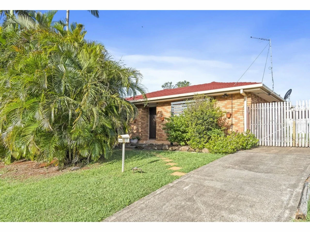 238 Main Street, Redland Bay QLD 4165