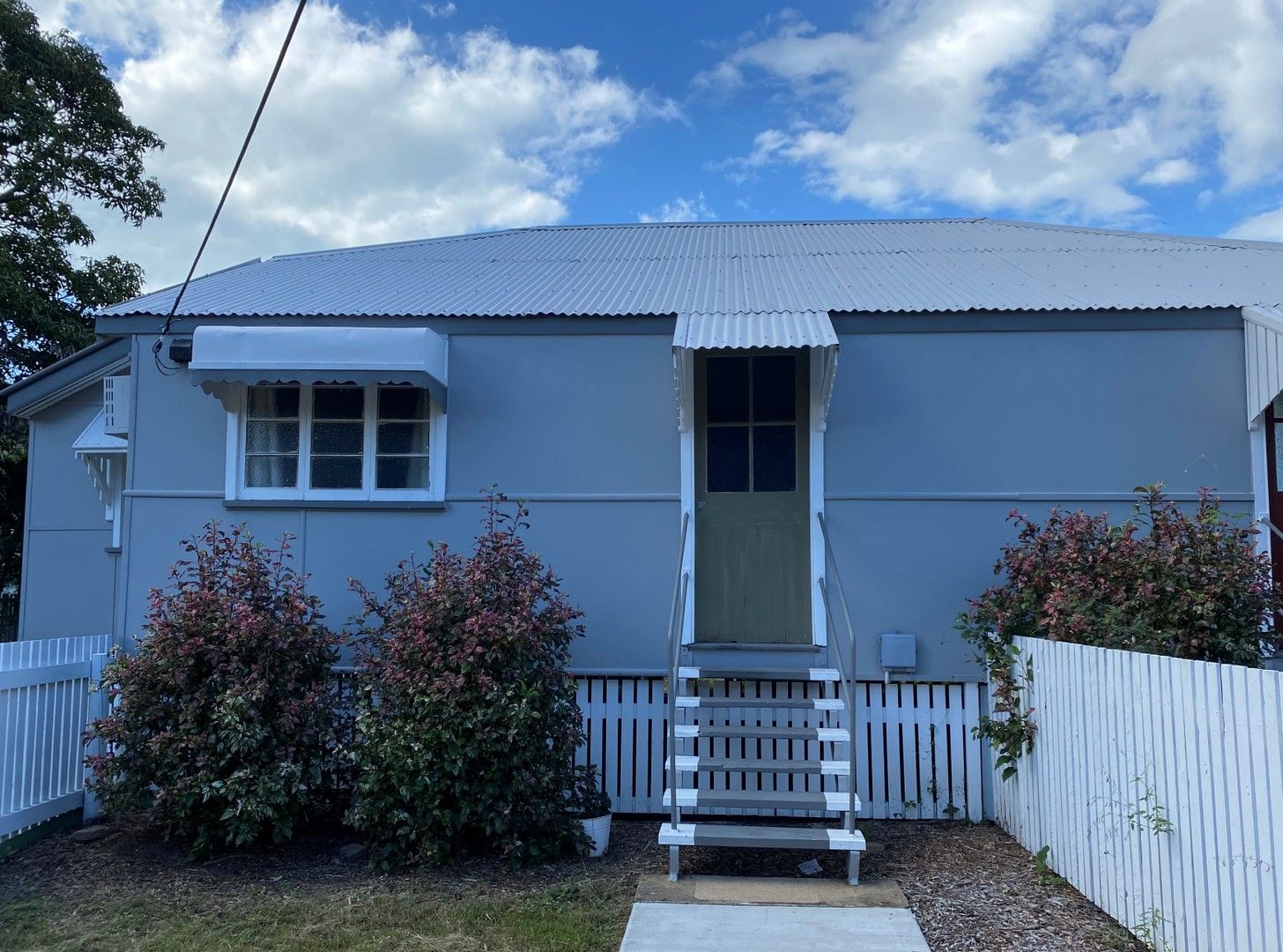 2 bedrooms Semi-Detached in 1/29 Clarendon Street HYDE PARK QLD, 4812