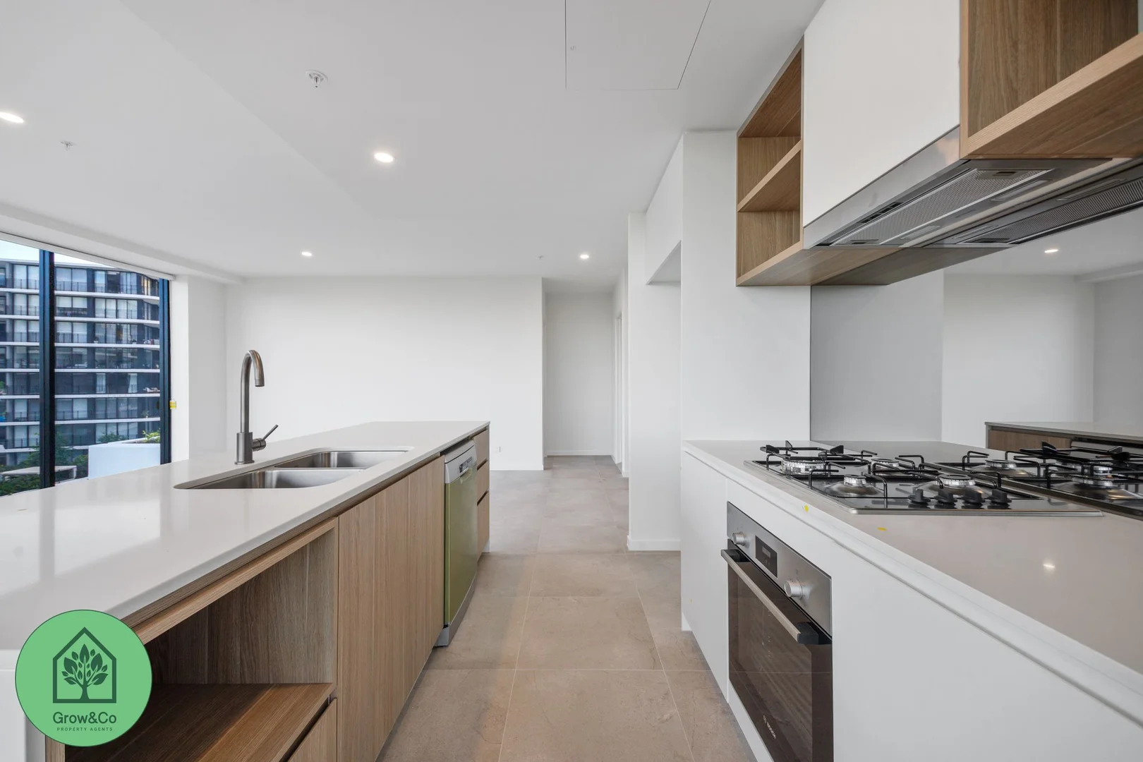 Additional image 12 of 2407/10 Sickle Avenue, Hope Island QLD 4212