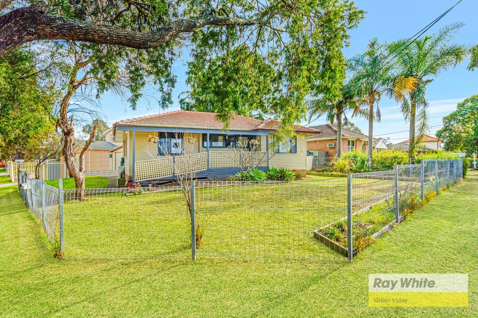 1 canowie place, Busby NSW 2168, Image 0