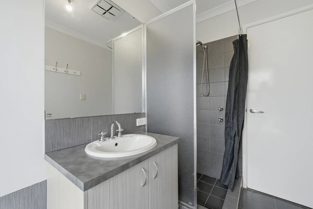 Additional image 20 of 18 Genus Road, Banksia Grove WA 6031