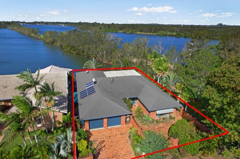 98 Old Ferry Road OXLEY COVE, Banora Point NSW 2486, Image 1