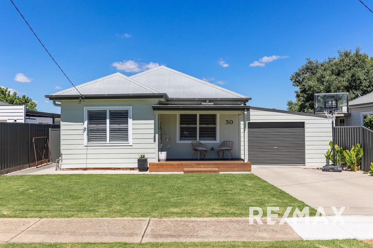 3 bedrooms House in 30 Evans Street WAGGA WAGGA NSW, 2650