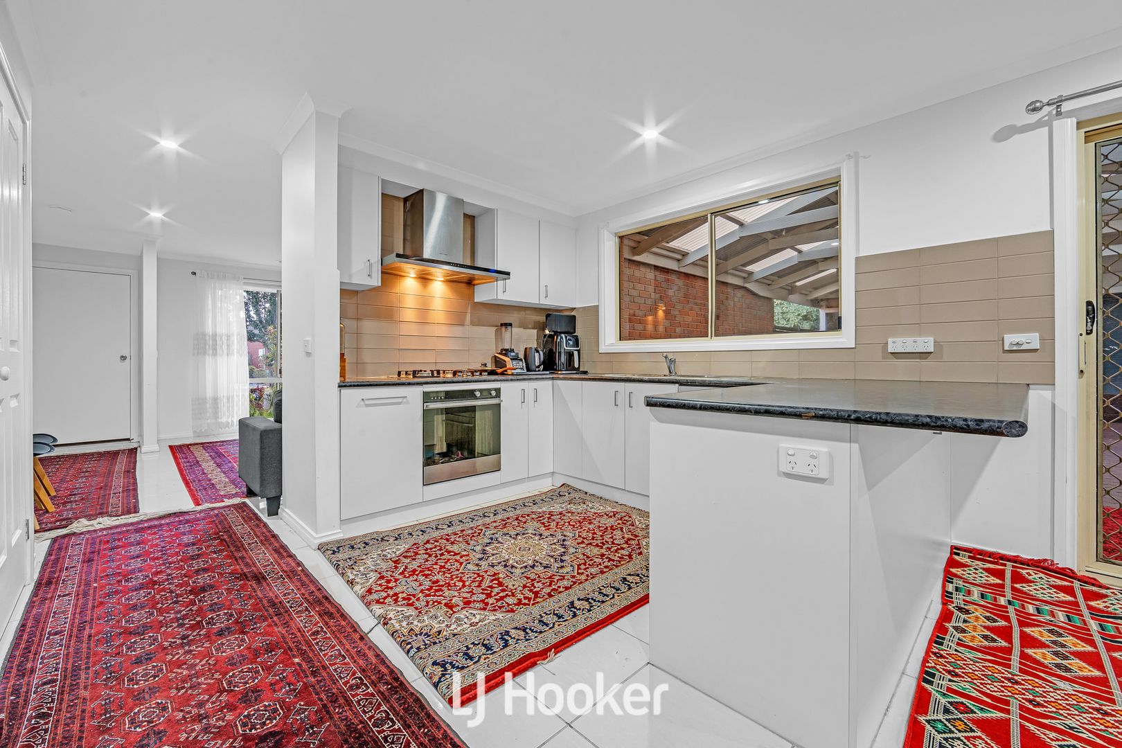 23 Kirkwood Crescent, Hampton Park VIC 3976, Image 2