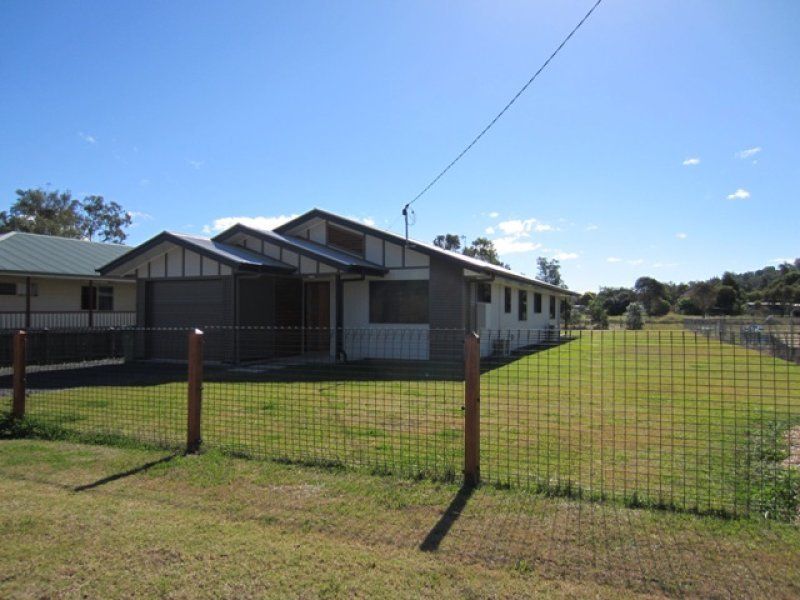 4 bedrooms House in  LAIDLEY QLD, 4341