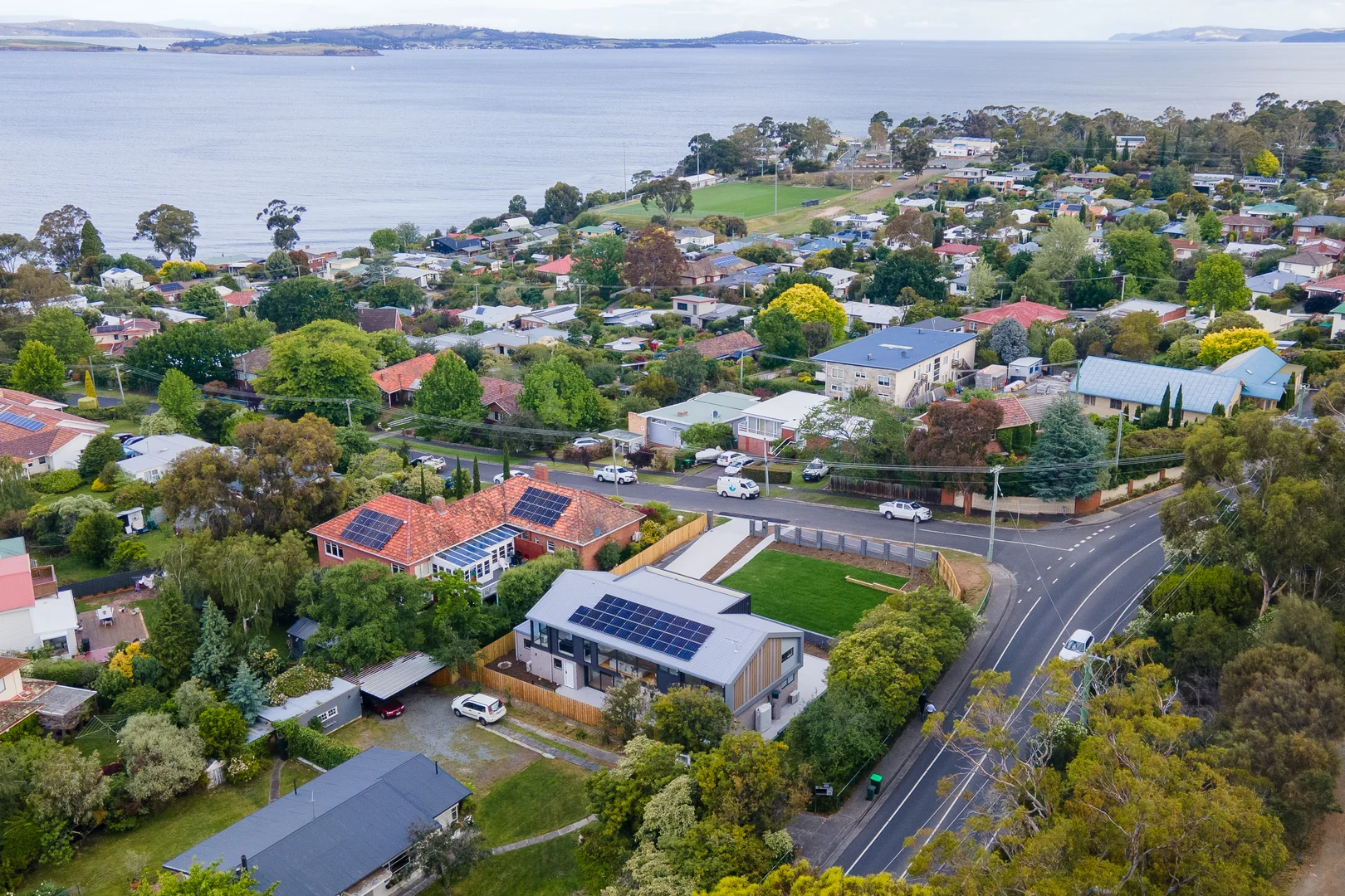 Additional image 33 of 2 Belhaven Avenue, Taroona TAS 7053