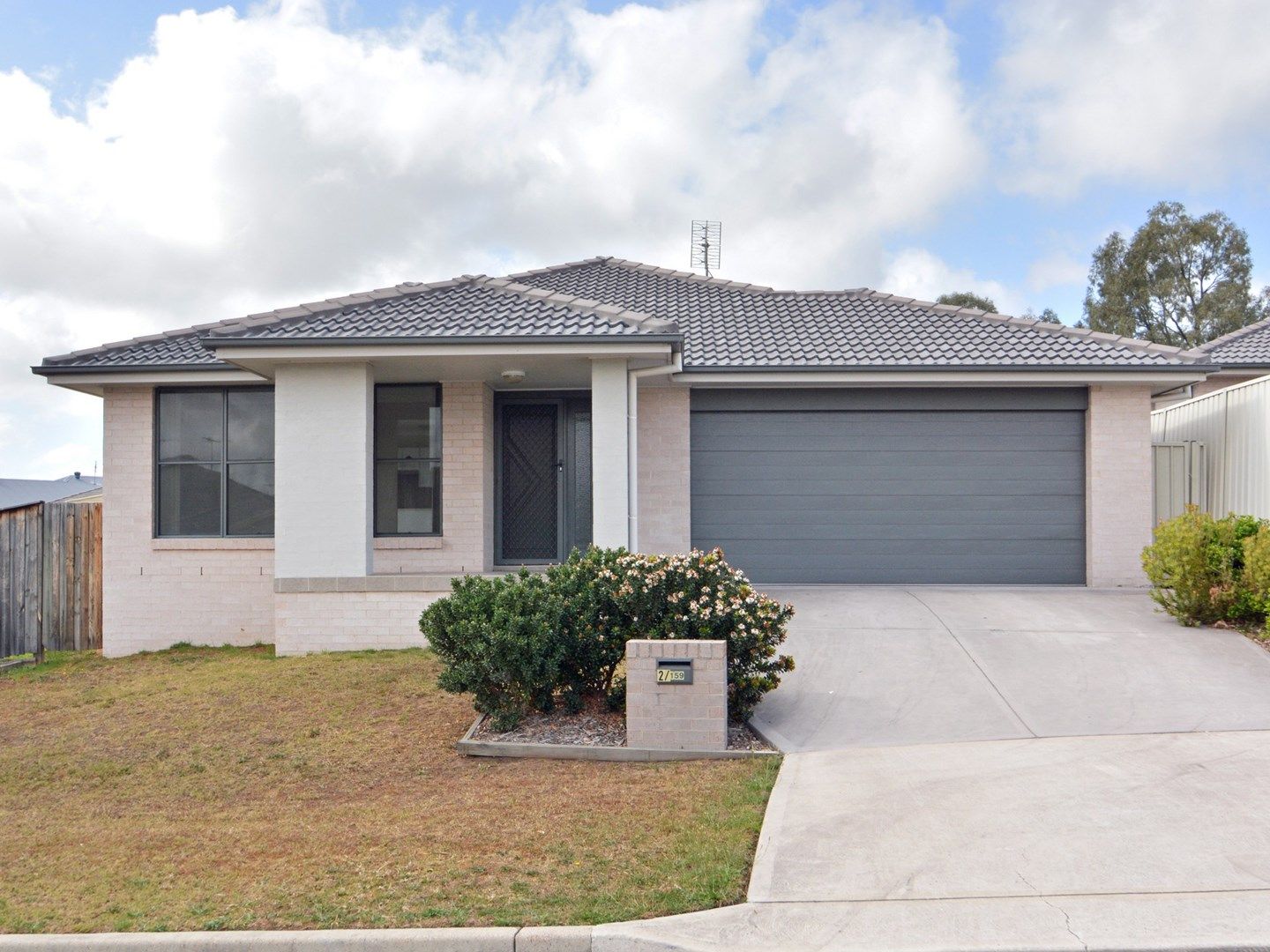 2/159 Gardner Circuit, Singleton Heights NSW 2330, Image 0