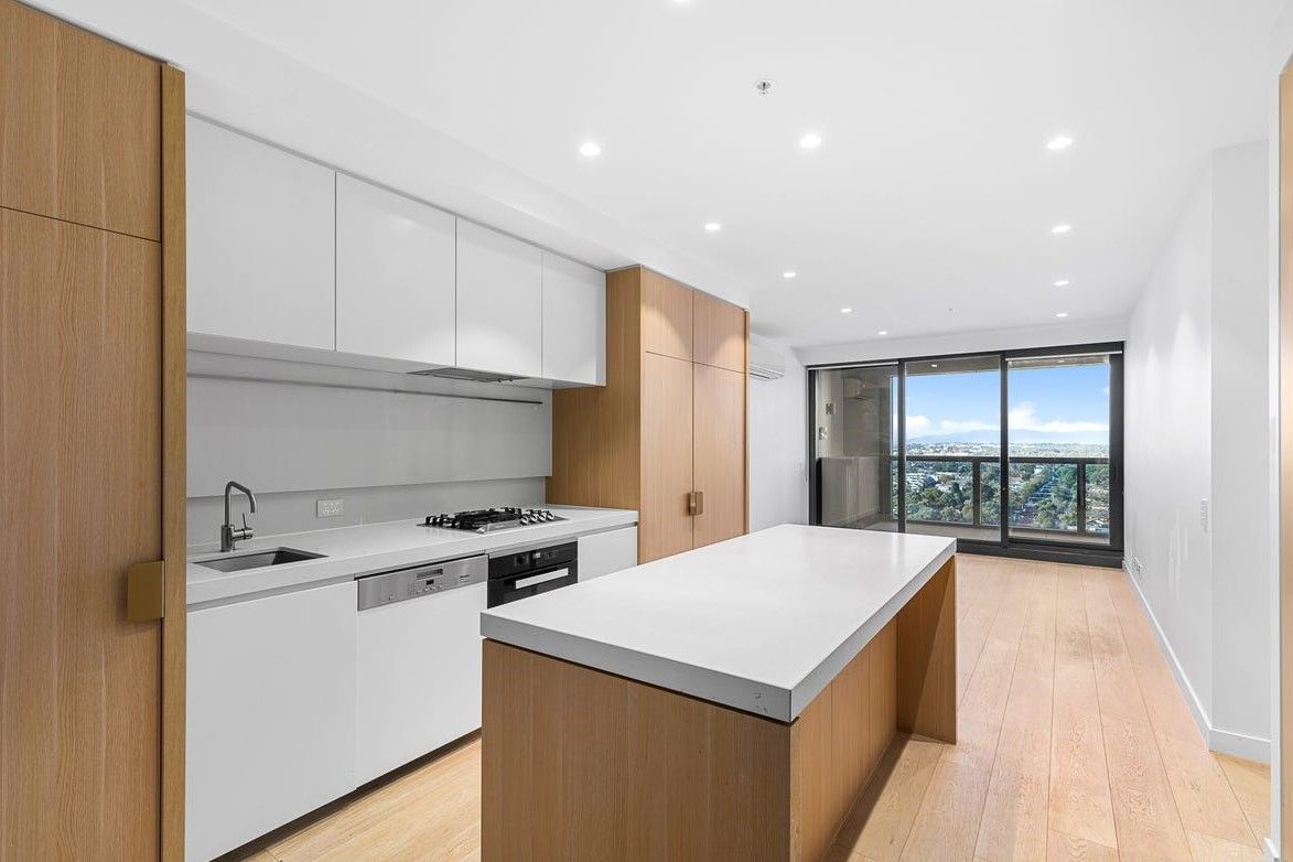 2 bedrooms Apartment / Unit / Flat in 1509/545 Station Street BOX HILL VIC, 3128